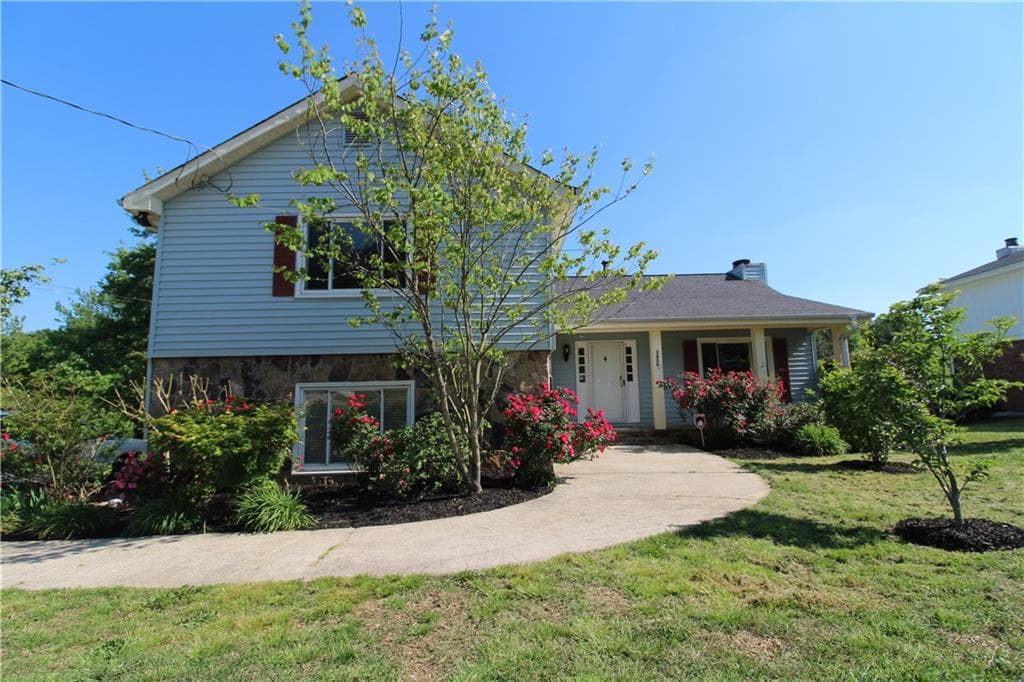 4 bedroom, 2,248 sq ft single family residence sold at 3408 HAMILTON MILL Road, Buford, GA 30519