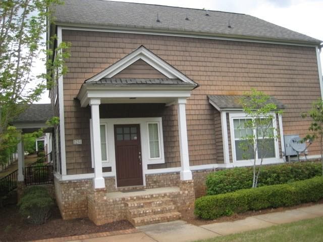 2 bedroom, 1,168 sq ft condominium sold at 1035 Barnett Shoals Road 1232, Athens, GA 30605