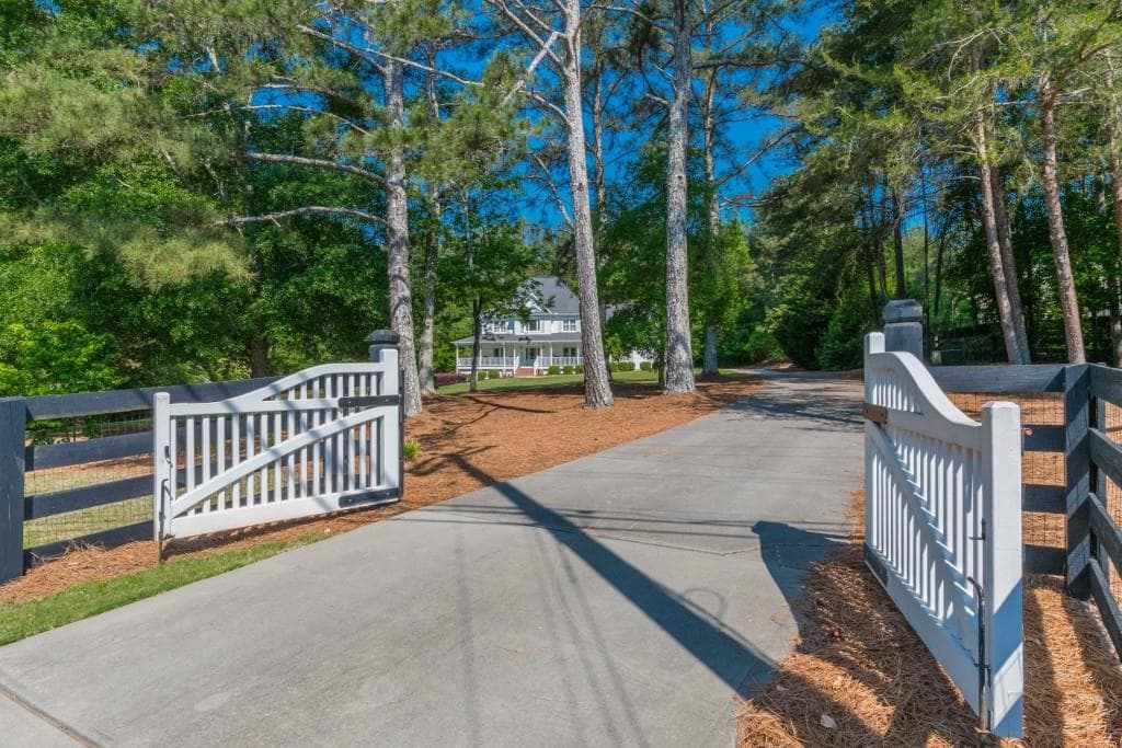 16088 Freemanville Road, Milton, GA 30004 — most recent listing photo