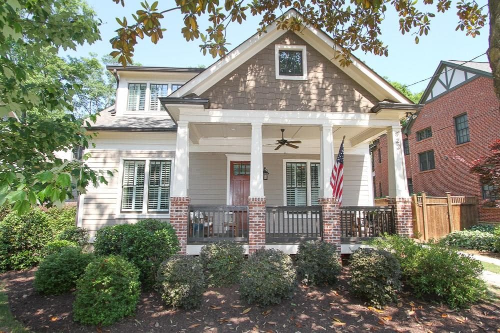 5 bedroom, 3,128 sq ft single family residence sold at 922 E Lake Drive, Decatur, GA 30030
