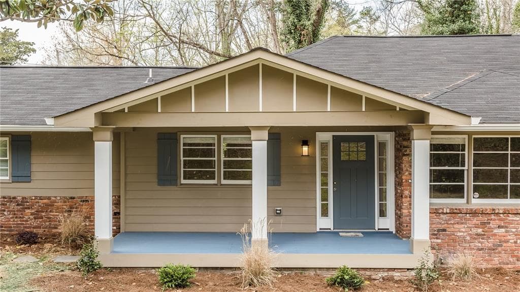 3 bedroom, 1,751 sq ft single family residence sold at 1619 Centra Villa Drive, Atlanta, GA 30311