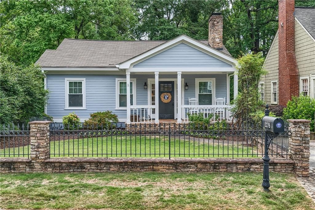 3 bedroom single family residence sold at 2279 Fairhaven Circle, Atlanta, GA 30305