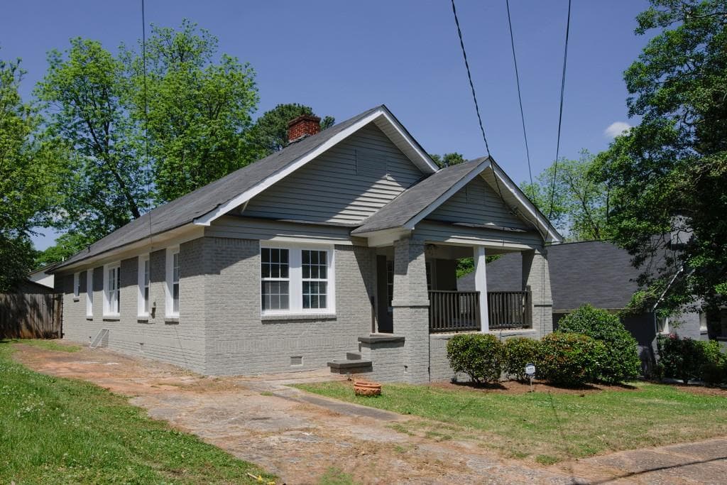 2 bedroom, 1,603 sq ft single family residence sold at 2084 Dunwoody Street, Atlanta, GA 30317