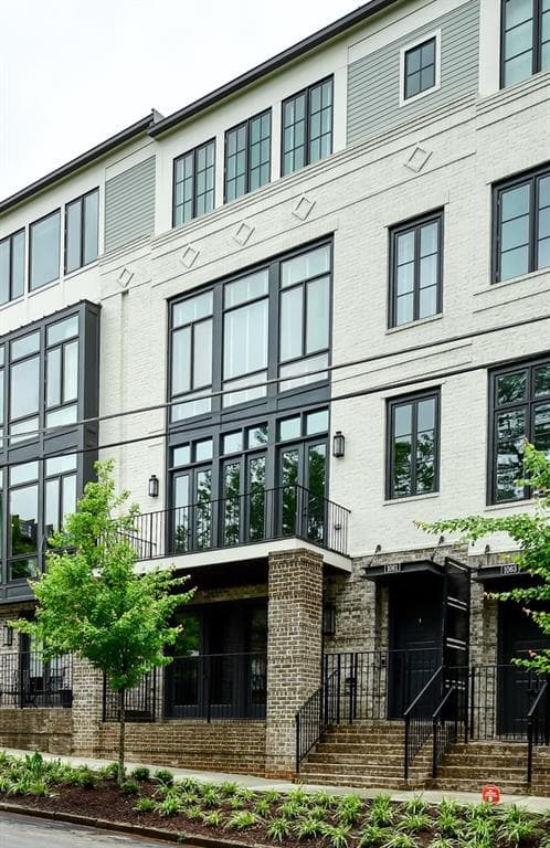 1061 Abington Court, Brookhaven, GA 30319 — most recent listing photo