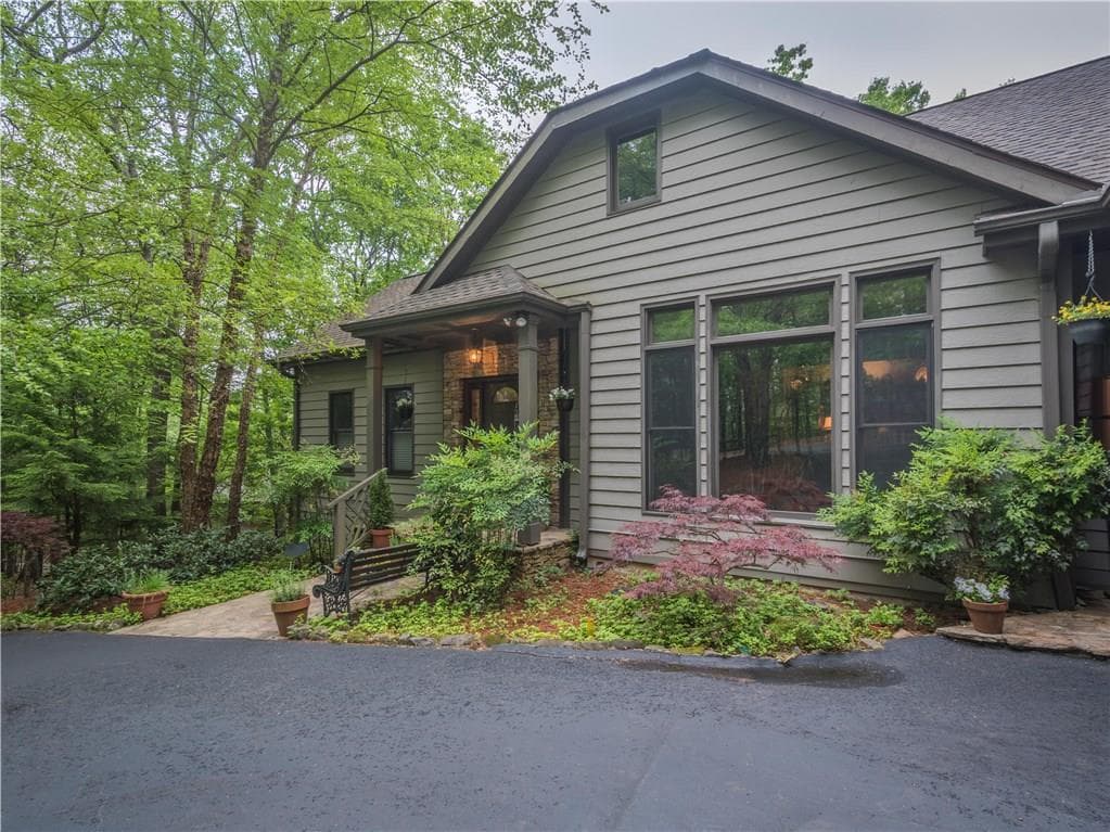 589 Columbine Drive, Big Canoe, GA 30143 — most recent listing photo