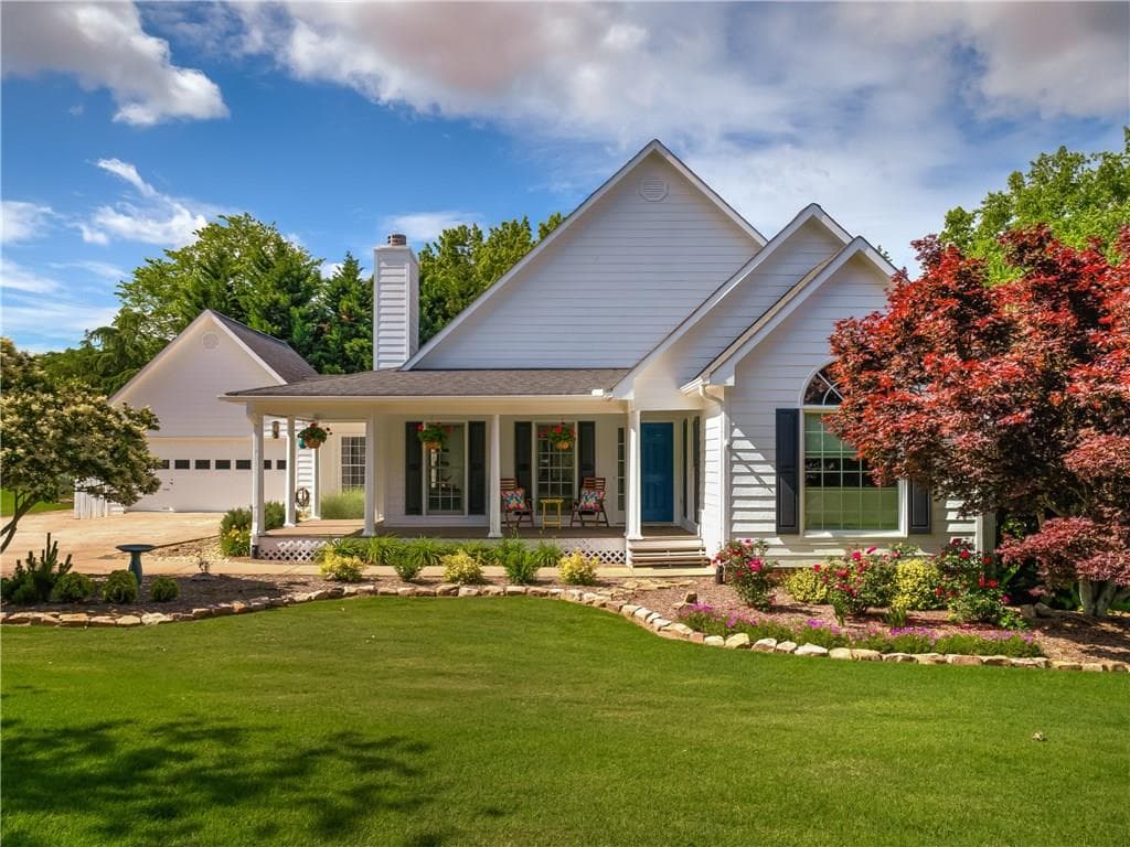 5165 Jonathans Way, Cumming, GA 30040 — most recent listing photo
