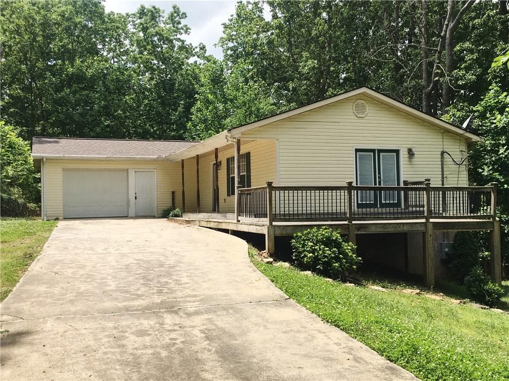 3061 Lake Ranch Drive, Gainesville, GA 30506 — most recent listing photo
