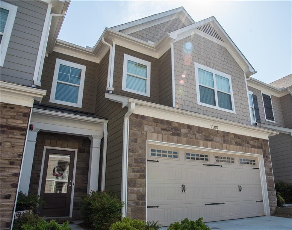 3 bedroom, 1,819 sq ft townhouse sold at 1105 Dayton Drive, Smyrna, GA 30082