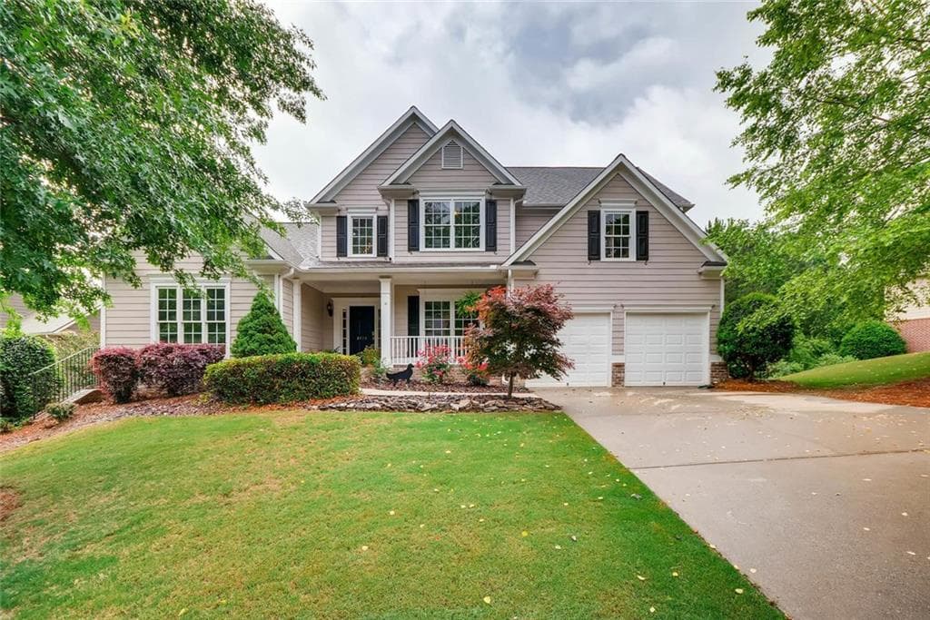 5 bedroom, 4,209 sq ft single family residence sold at 8415 Avalon Court, Cumming, GA 30041