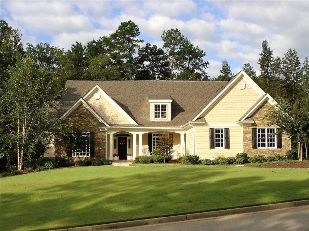 842 Old Collins Road, Hoschton, GA 30548 — most recent listing photo