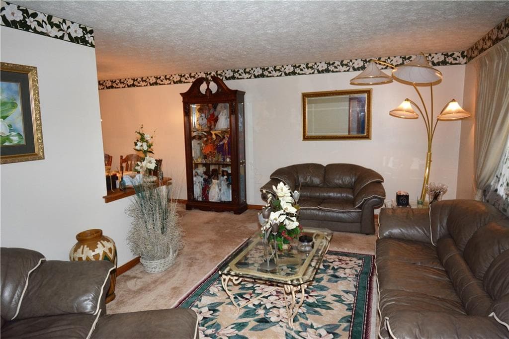 3 bedroom, 1,872 sq ft single family residence sold at 4347 Pleasant Ridge Road, Decatur, GA 30034