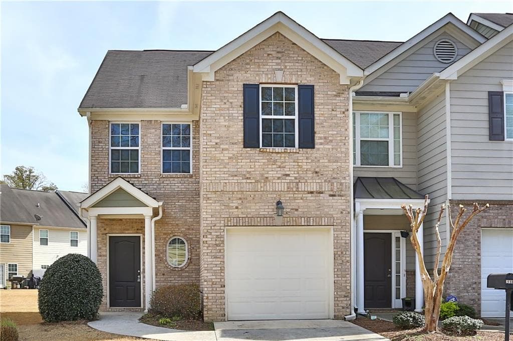 3 bedroom, 1,680 sq ft townhouse sold at 6421 Mossy Oak Landing, Braselton, GA 30517