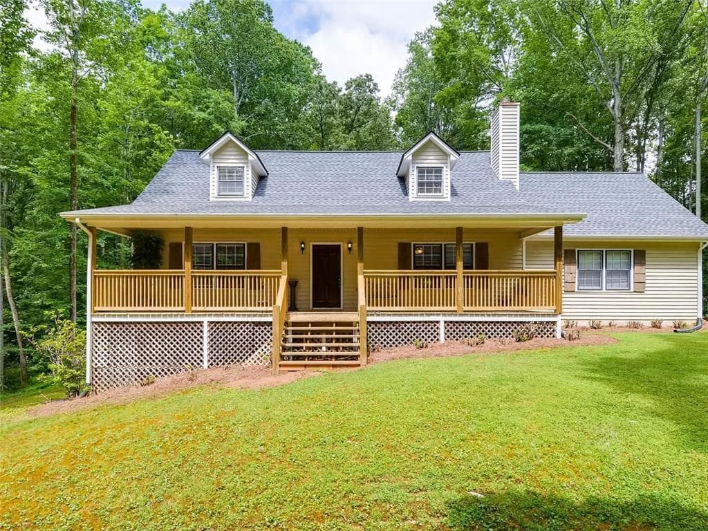3 bedroom, 1,760 sq ft single family residence sold at 333 Northwoods Drive, Ball Ground, GA 30107
