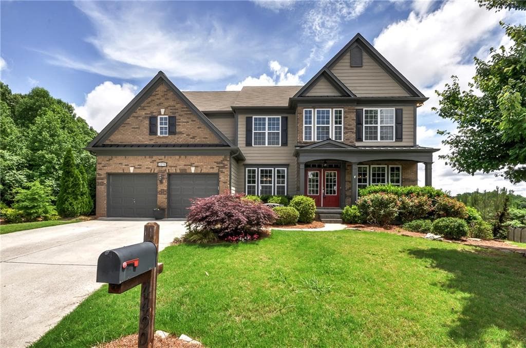 4 bedroom, 2,848 sq ft single family residence sold at 4490 Colchester Creek Drive, Cumming, GA 30040