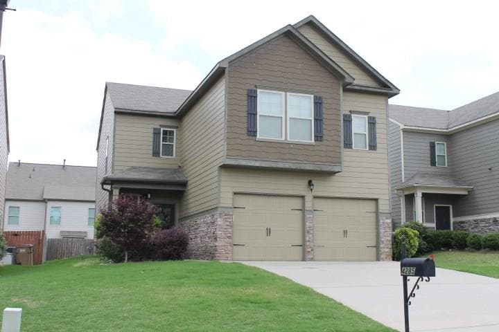 4285 Arch Pass, Cumming, GA 30040 — most recent listing photo