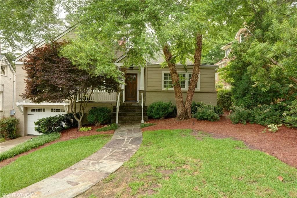 2 bedroom, 1,690 sq ft single family residence sold at 522 E Wesley Road, Atlanta, GA 30305