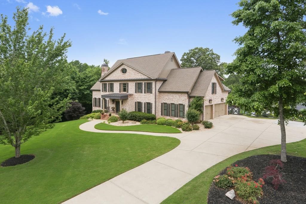 4 bedroom, 4,354 sq ft single family residence sold at 81 Grove Drive, Dallas, GA 30132