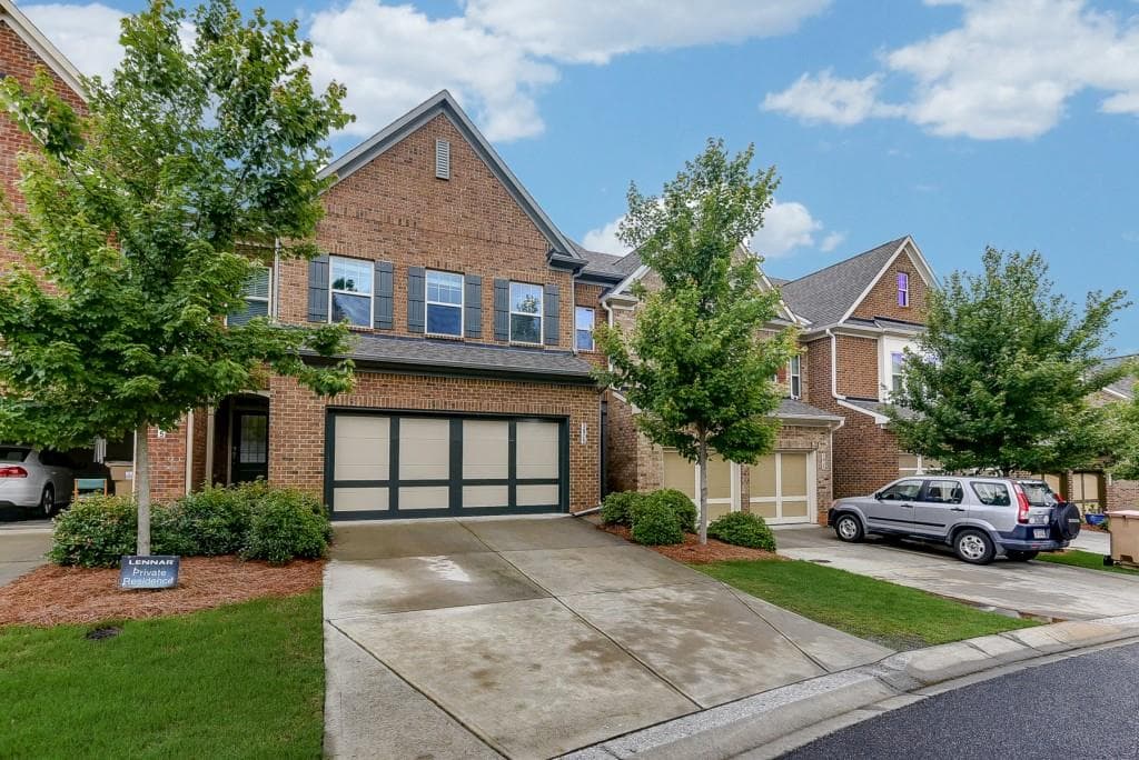 4 bedroom, 1,881 sq ft townhouse sold at 3925 Madison Bridge Drive, Suwanee, GA 30024