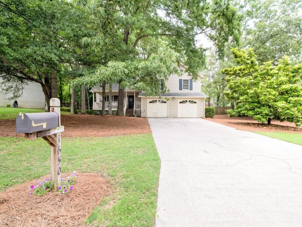 4 bedroom single family residence sold at 1650 Kimble Drive, Marietta, GA 30064