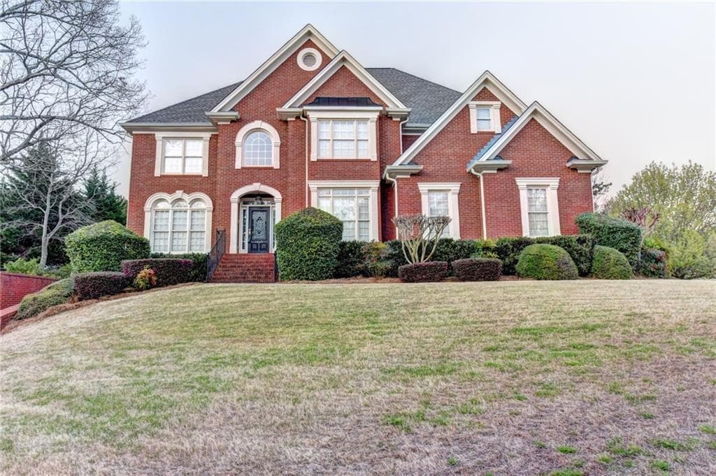 6 bedroom, 6,853 sq ft single family residence sold at 1225 Mobile Way, Grayson, GA 30017