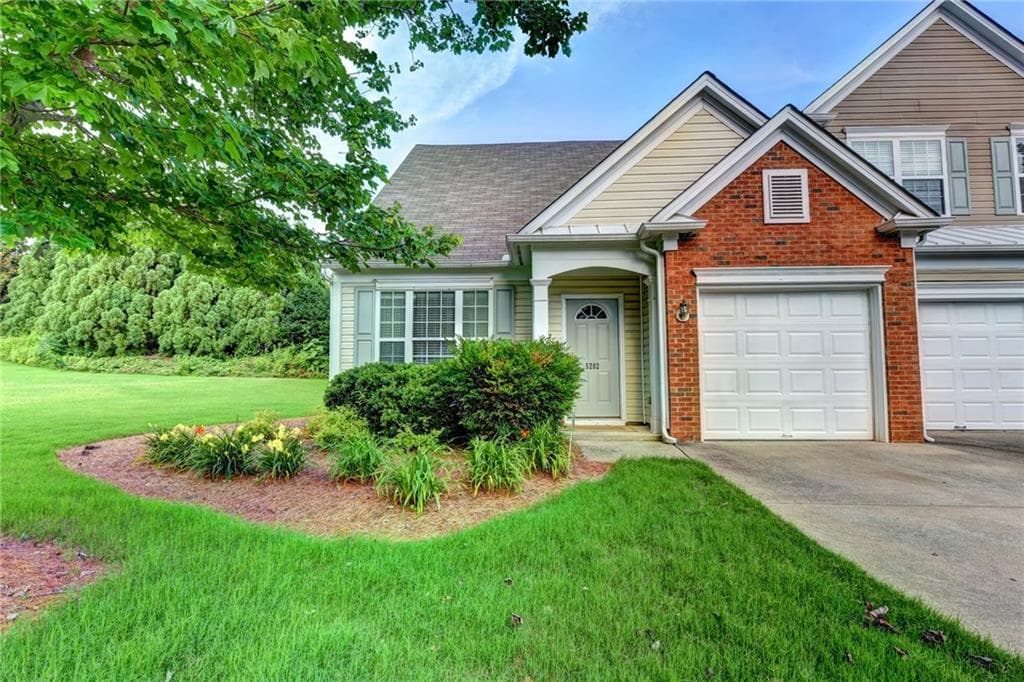 5202 Medlock Corners Drive, Peachtree Corners, GA 30092 — most recent listing photo