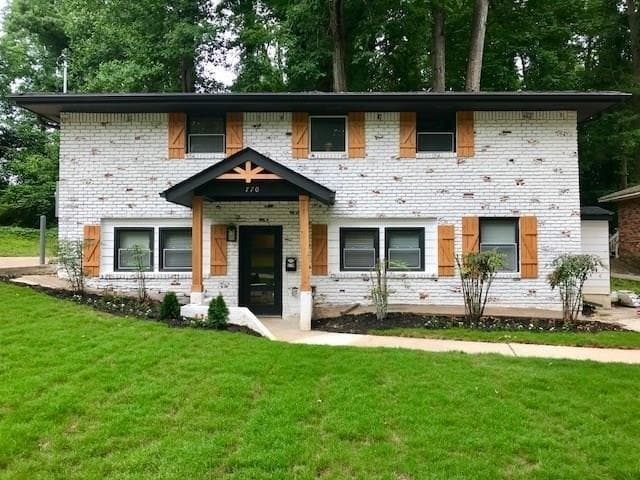 3 bedroom, 1,120 sq ft single family residence sold at 770 Rochelle Drive, Atlanta, GA 30310