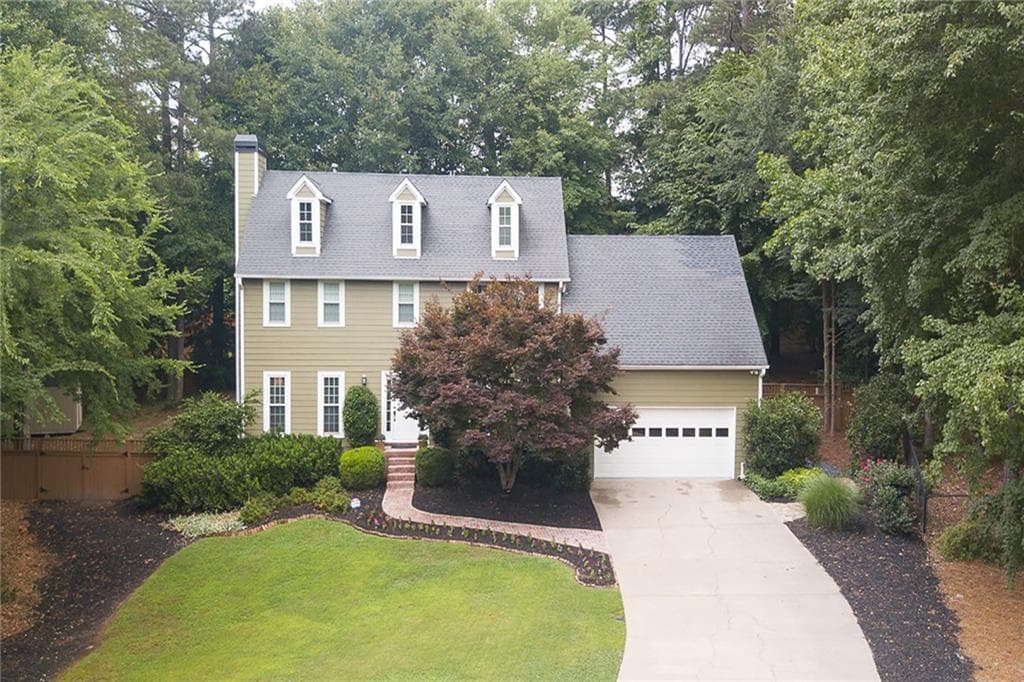 3 bedroom, 2,160 sq ft single family residence sold at 1455 Salem Drive, Alpharetta, GA 30009