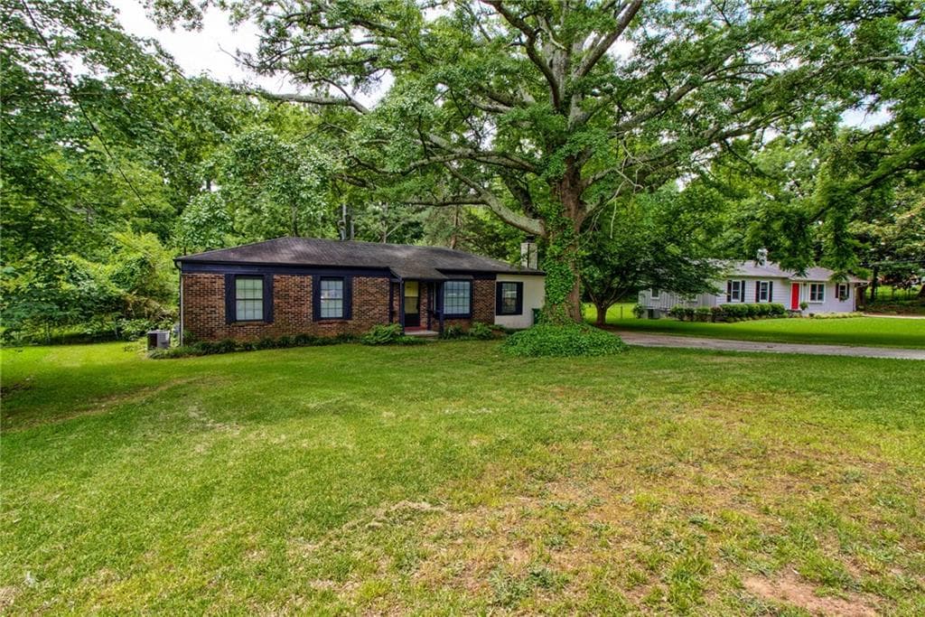 3 bedroom single family residence sold at 3719 Mary Anna Drive, Tucker, GA 30084