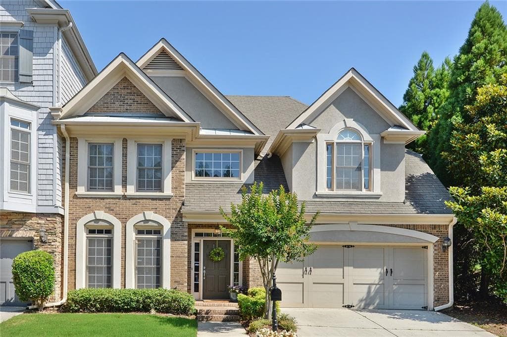 3 bedroom, 3,040 sq ft townhouse sold at 200 Mystic Court, Atlanta, GA 30342