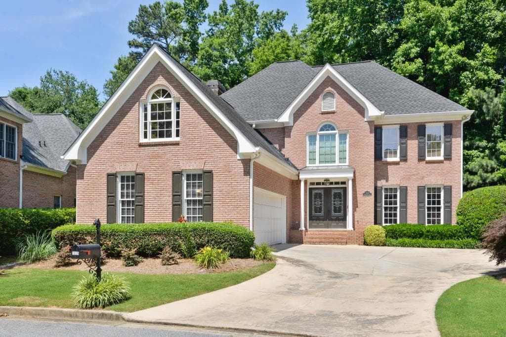 1029 Oakpointe Place, Dunwoody, GA 30338 — most recent listing photo