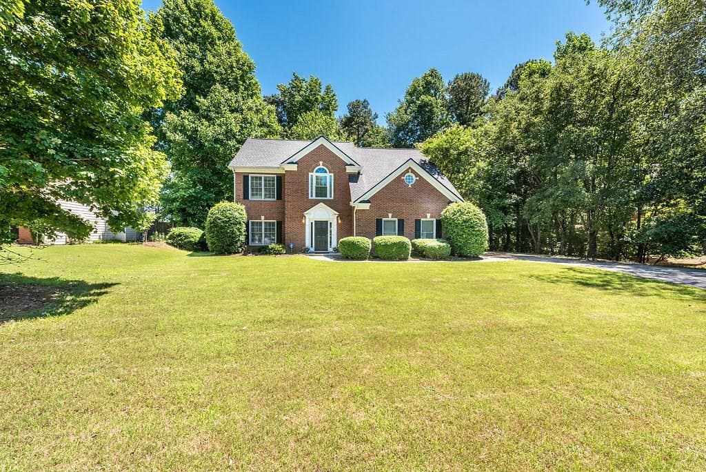 835 Cedar Creek Drive, Suwanee, GA 30024 — most recent listing photo