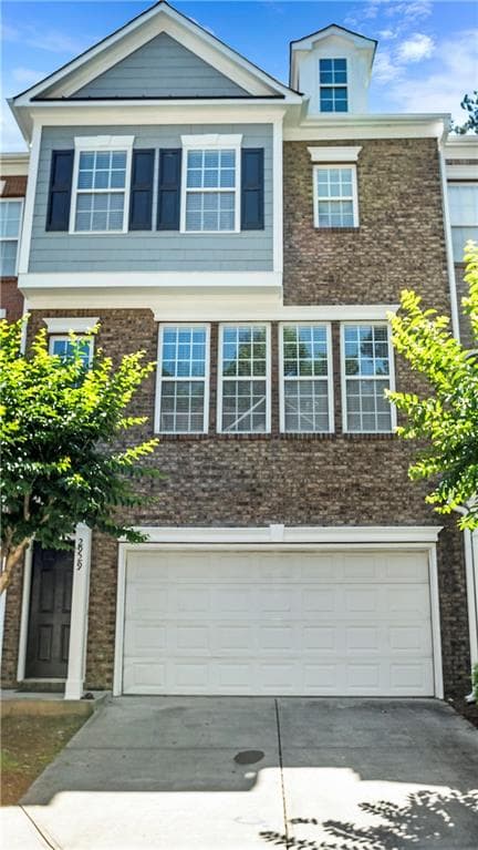 2929 Wintercrest Way, Dunwoody, GA 30360 — most recent listing photo
