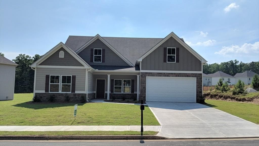 4 bedroom, 2,419 sq ft single family residence sold at 61 Fallen Oak Trace, Dallas, GA 30132