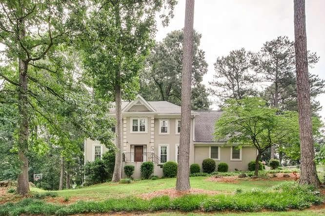 424 Orchards Walk, Stone Mountain, GA 30087 — most recent listing photo