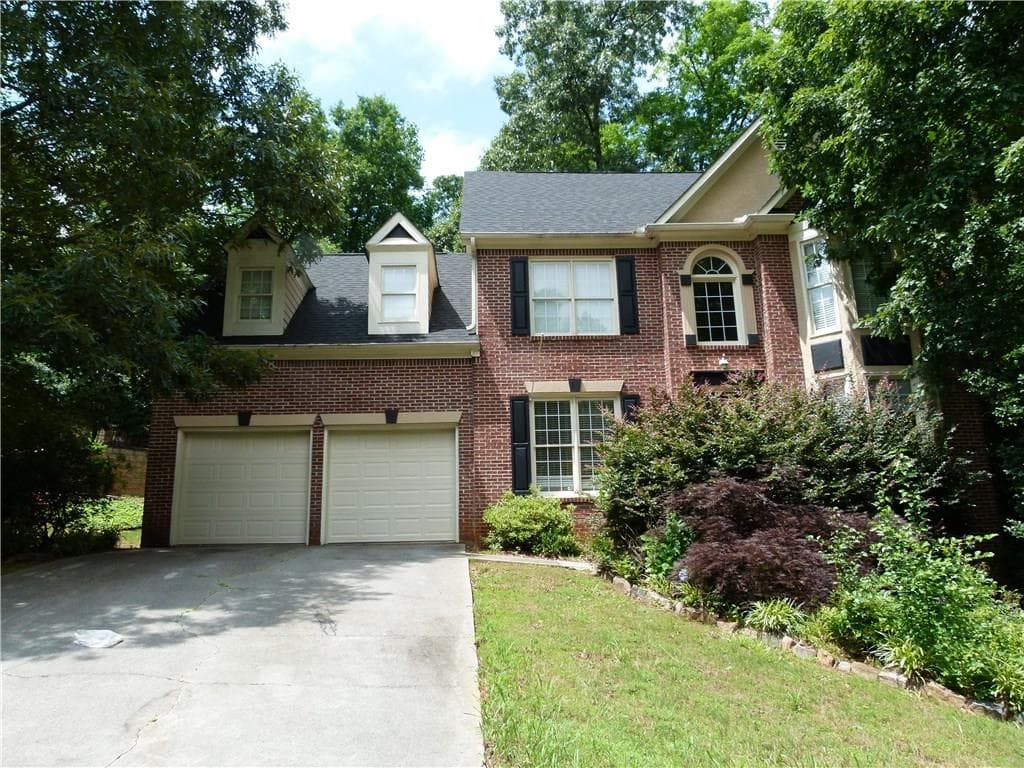 5 bedroom, 2,739 sq ft single family residence sold at 1002 Legacy Walk, Woodstock, GA 30189