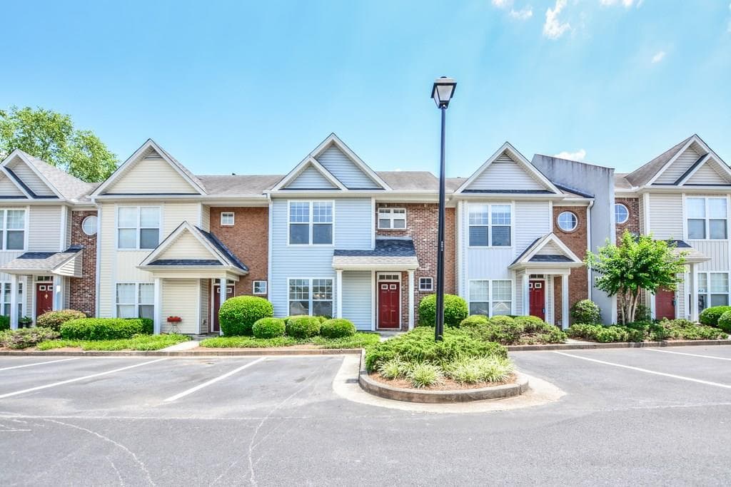 801 OLD PEACHTREE Road 6, Lawrenceville, GA 30043 — most recent listing photo
