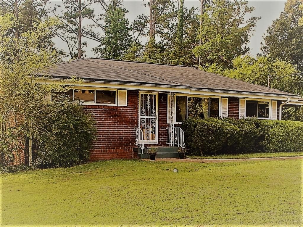 3 bedroom, 1,200 sq ft single family residence sold at 3514 Westbrook Drive, Smyrna, GA 30082