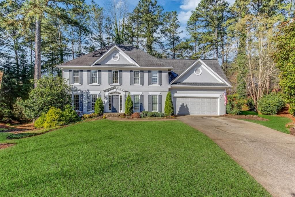 5 bedroom, 2,906 sq ft single family residence sold at 3560 Lakewind Way, Alpharetta, GA 30005