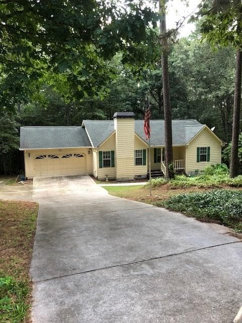 3 bedroom, 1,352 sq ft single family residence sold at 4827 Oakwood Court, Loganville, GA 30052