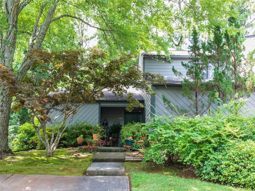 239 Heathersett Drive, Marietta, GA 30064 — most recent listing photo