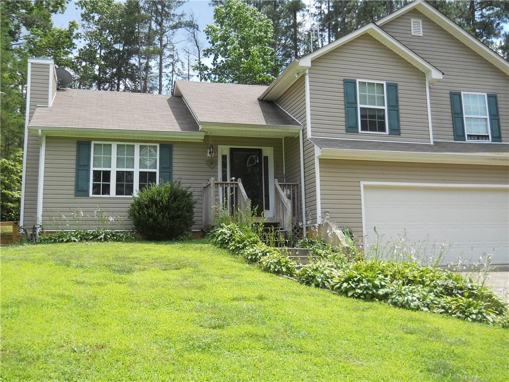 3 bedroom, 1,520 sq ft single family residence sold at 38 Pullman Lane, Dawsonville, GA 30534