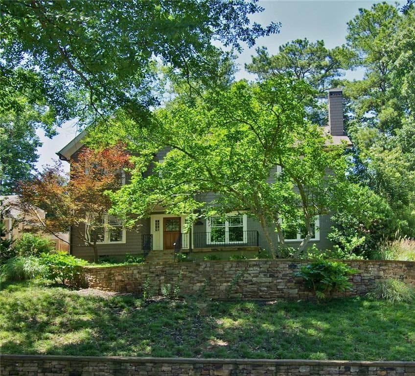 5 bedroom, 2,926 sq ft single family residence sold at 1237 Reeder Circle, Atlanta, GA 30306