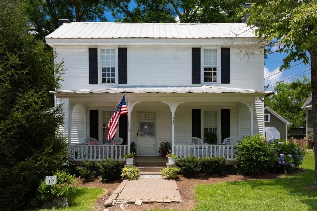 460 Pylant Street, Senoia, GA 30276 — most recent listing photo