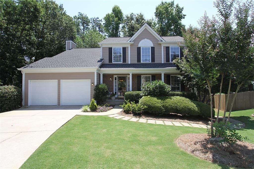 6 bedroom, 2,955 sq ft single family residence sold at 1528 Oak Park Court, Suwanee, GA 30024