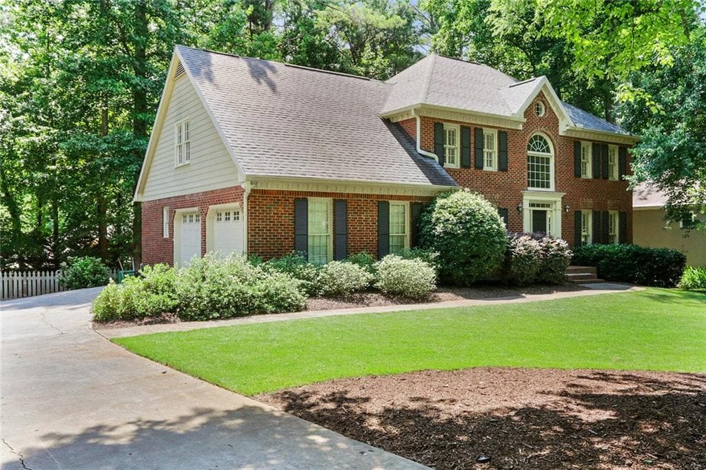 939 Chestnut Hill Road, Marietta, GA 30064 — most recent listing photo
