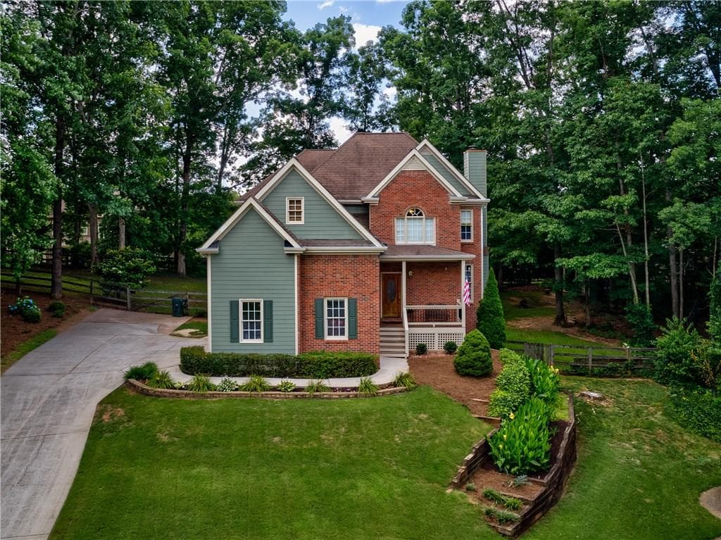 4 bedroom, 2,984 sq ft single family residence sold at 4360 Briar Ridge Lane, Cumming, GA 30040