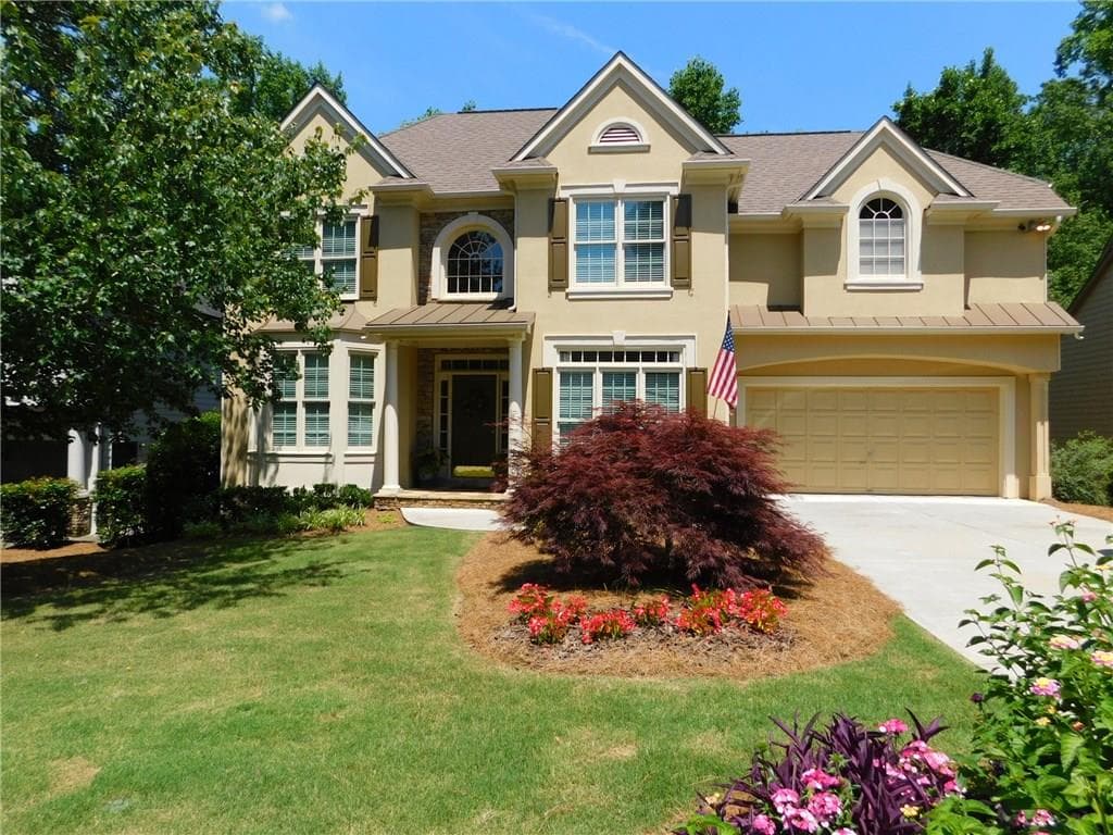 4 bedroom, 4,004 sq ft single family residence sold at 1960 Tristan Drive, Smyrna, GA 30080