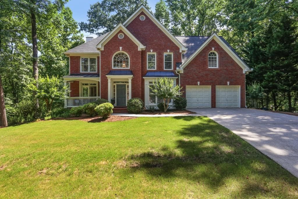 4 bedroom, 2,877 sq ft single family residence sold at 3340 Peace Lane, Suwanee, GA 30024