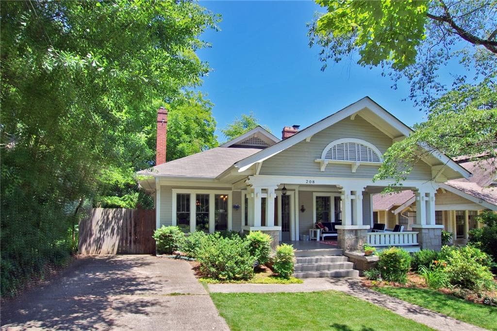 5 bedroom, 3,026 sq ft single family residence sold at 208 Kings Highway, Decatur, GA 30030