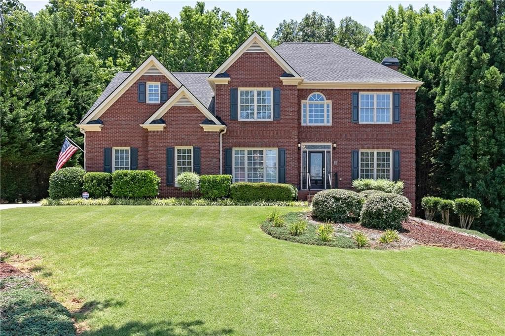 6 bedroom, 3,961 sq ft single family residence sold at 1307 Heritage Mist Court, Mableton, GA 30126